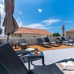 Villa Leona Xxl